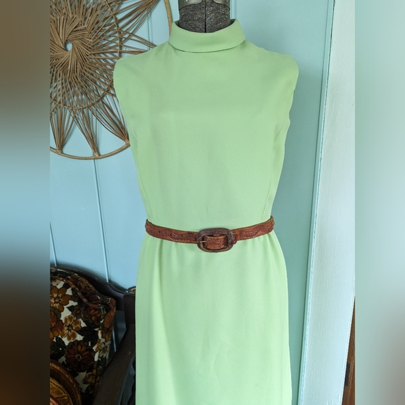 Vintage Pale Green Long Dress - Picture 3 of 8